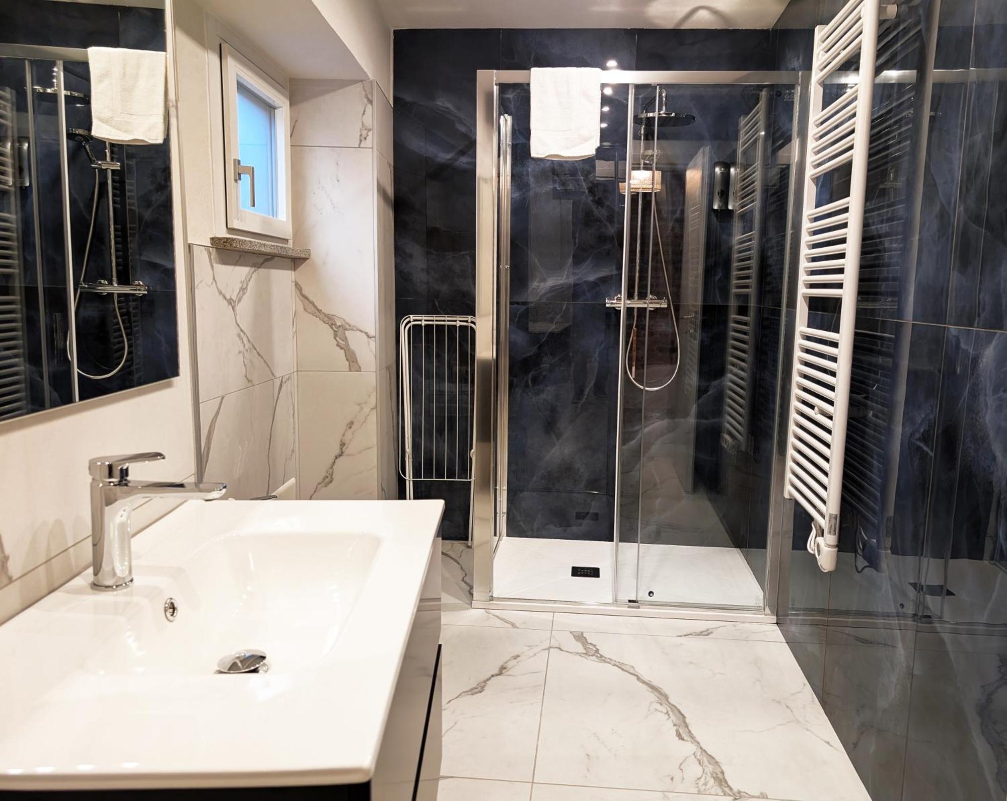 Le Torri Loft Apartment フォッサーノ エクステリア 写真